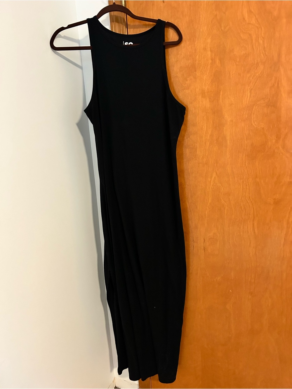 worn 1x black sleeveless maxi dress with slit